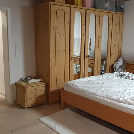 Einzimmerwohnung *